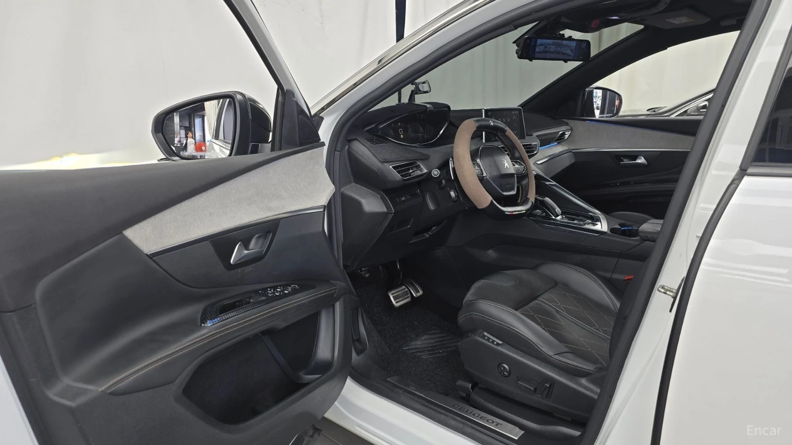 Peugeot 5008 * GT* 360* KEYLESS* Camera* 360* , снимка 9 - Автомобили и джипове - 55570301