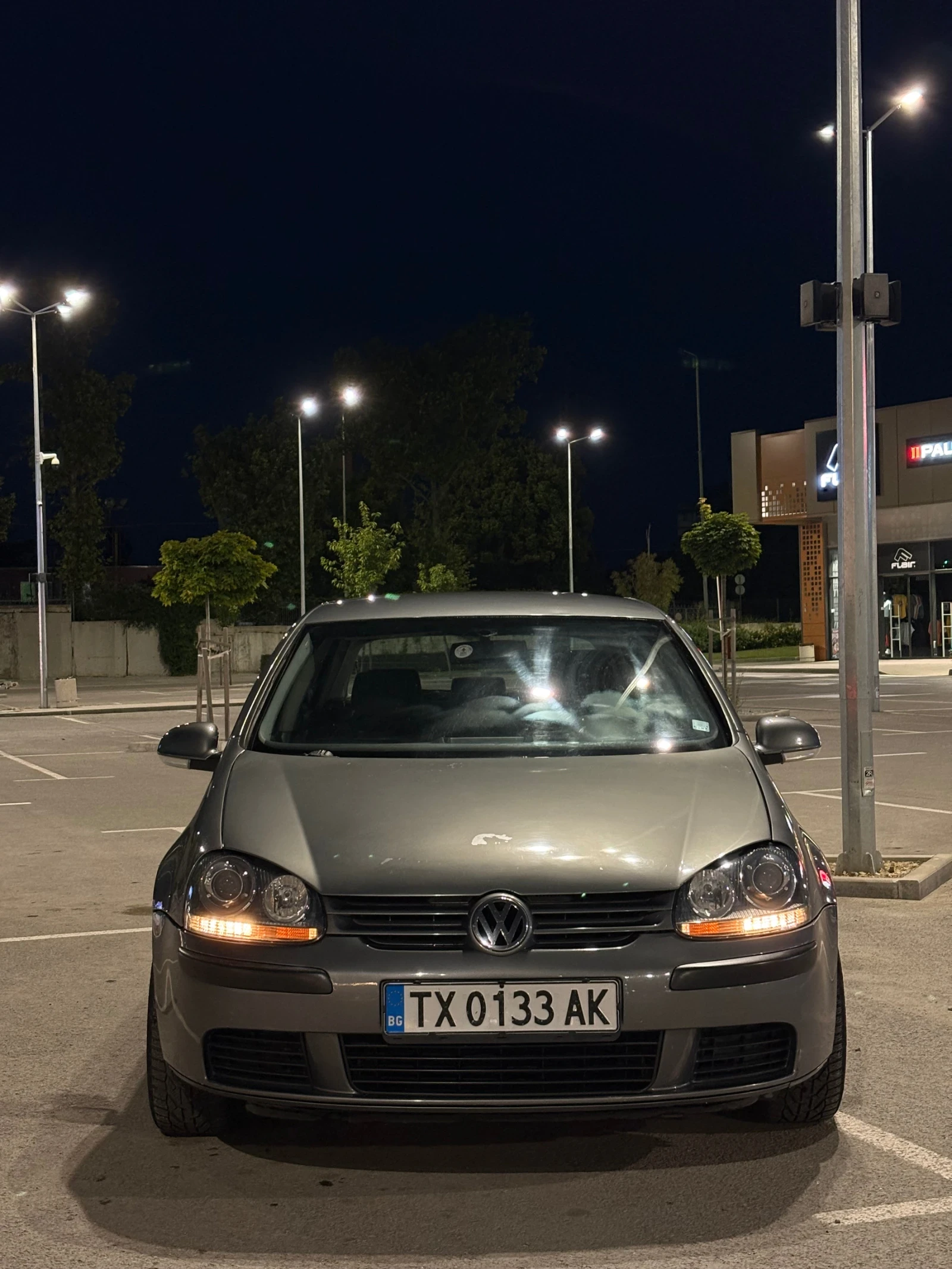 VW Golf