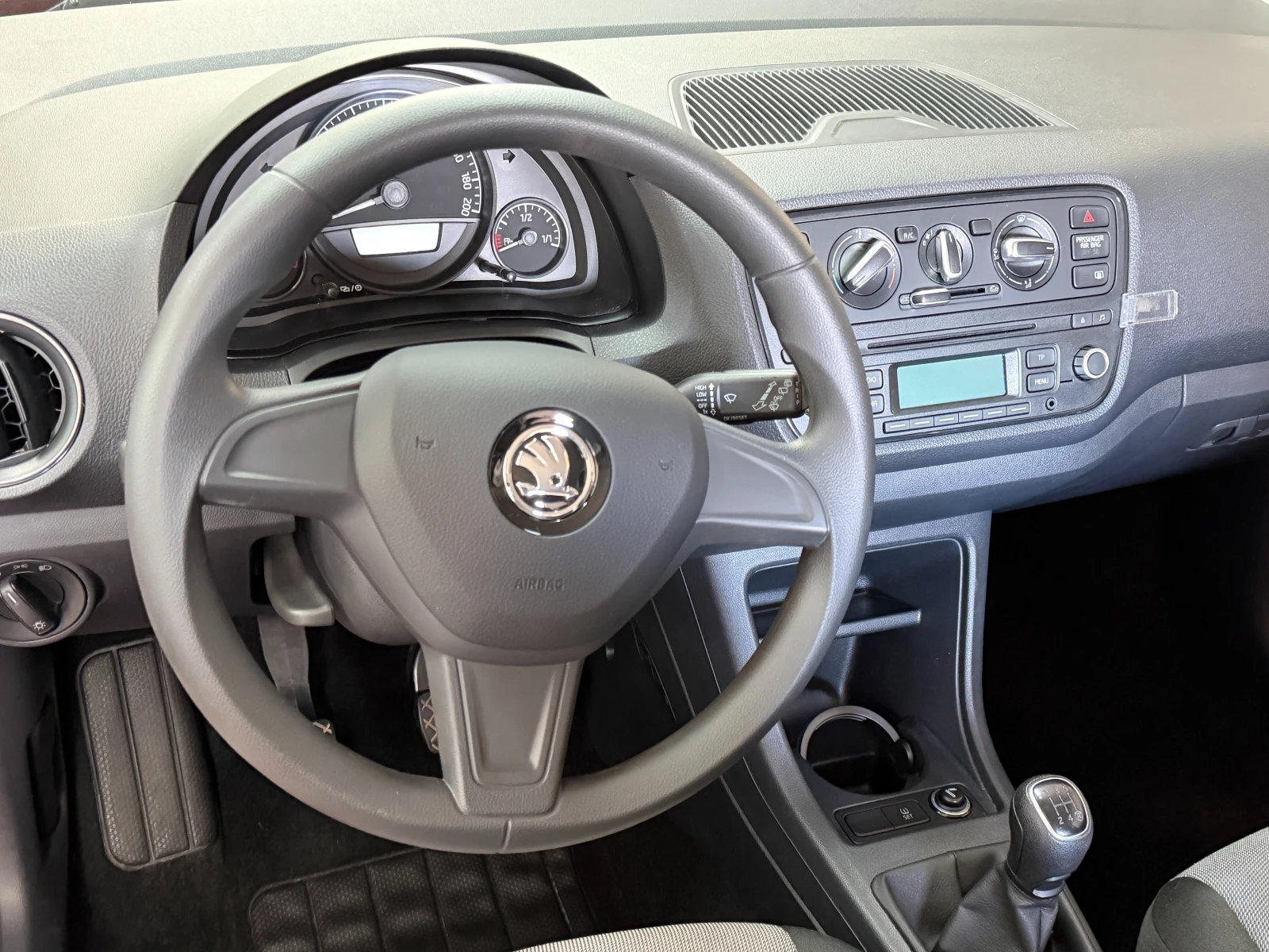 Skoda Citigo 1.0MPI, снимка 8 - Автомобили и джипове - 55996550
