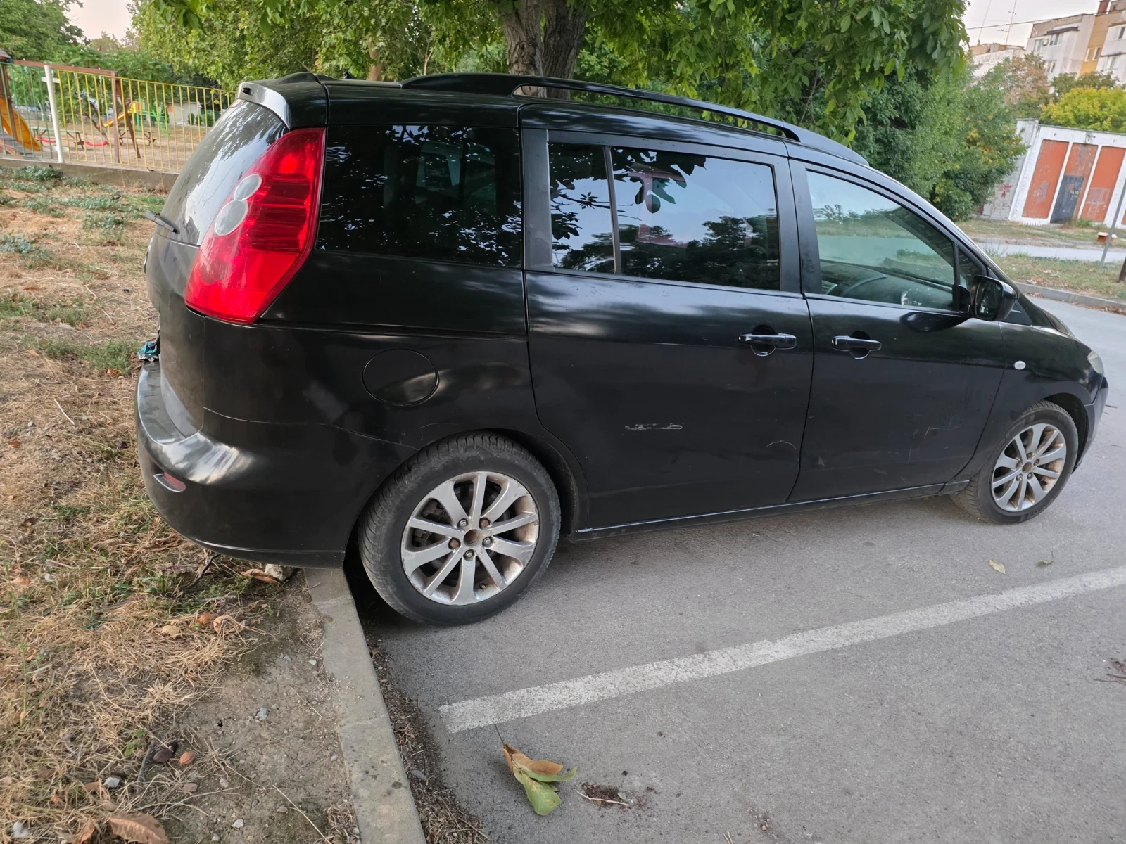 Mazda 5 2.0, снимка 10 - Автомобили и джипове - 56154749