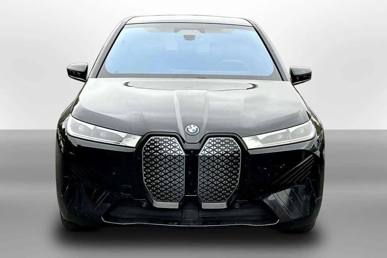 BMW iX M60 xDrive | CARFAX | ���������������� �� BMW | Mobile.bg � ����������� 2