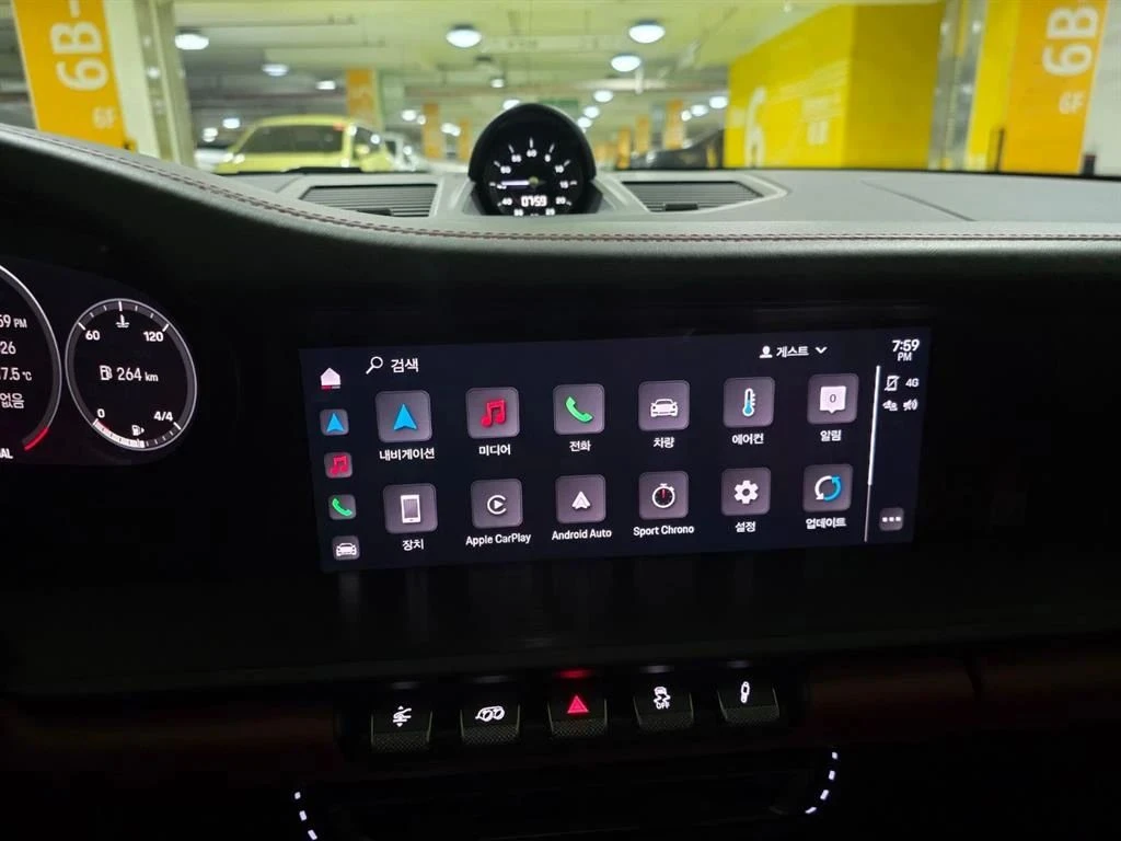 Porsche 911, снимка 12 - Автомобили и джипове - 56689651