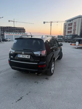 Mitsubishi Outlander 2, 4 БЕНЗИН ГАЗ ПЕРФЕКТНА 4х4, снимка 3