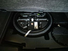 Audi Q8 TECHNIK /CARFAX/4 Ключа/Обдух/Дистроник/360 Камера, снимка 14