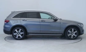 Mercedes-Benz GLC 220 d 4Matic, снимка 6