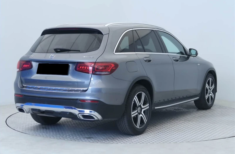 Mercedes-Benz GLC 220 d 4Matic, снимка 5 - Автомобили и джипове - 46848141