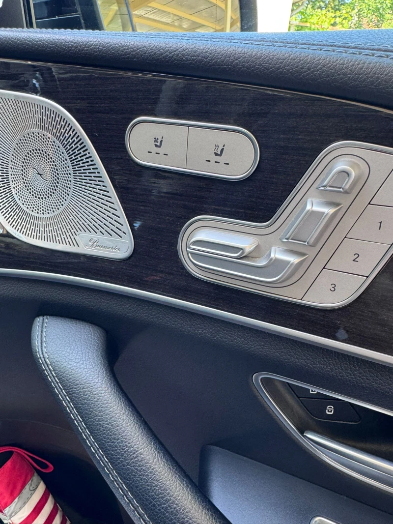 Mercedes-Benz GLS580 4MATIC AMG LINE, снимка 8 - Автомобили и джипове - 48897387