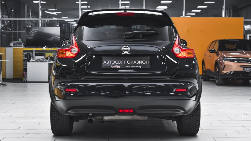 Nissan Juke 1.6 DIG-T 4x4 Automatic, снимка 3 - Автомобили и джипове - 52233375