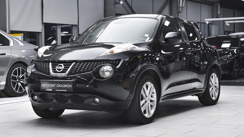 Nissan Juke 1.6 DIG-T 4x4 Automatic, снимка 4 - Автомобили и джипове - 52233375