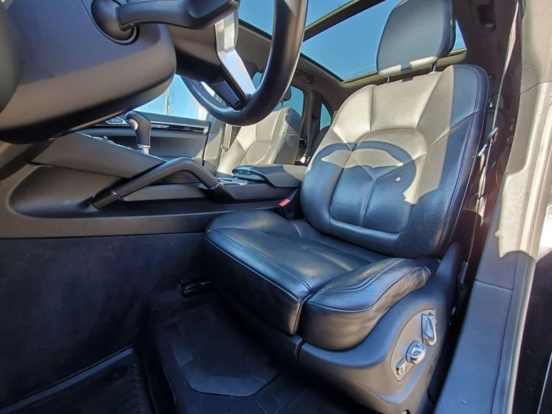 Porsche Cayenne * Base / Platinum Edition * CARFAX * БЕЗ ПЪРВОНАЧА, снимка 10 - Автомобили и джипове - 53245915