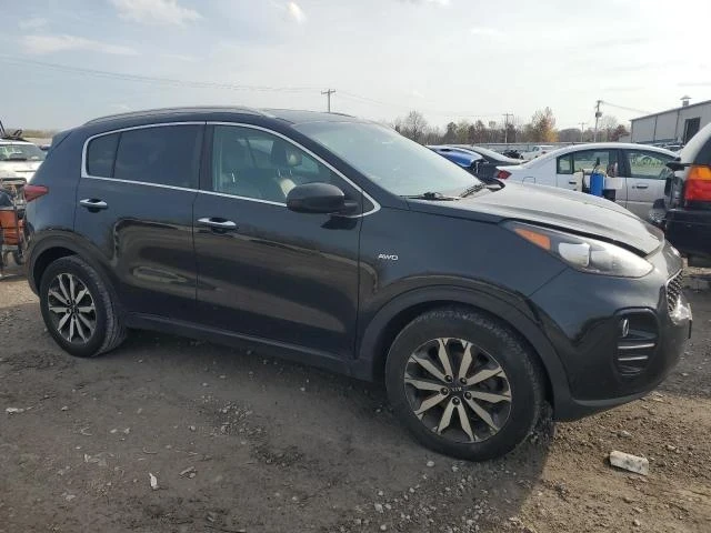 Kia Sportage, снимка 2 - Автомобили и джипове - 48718798