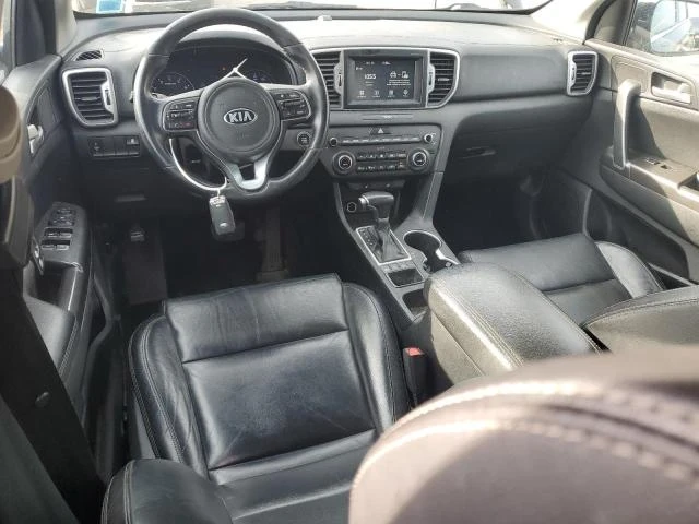 Kia Sportage, снимка 8 - Автомобили и джипове - 48718798