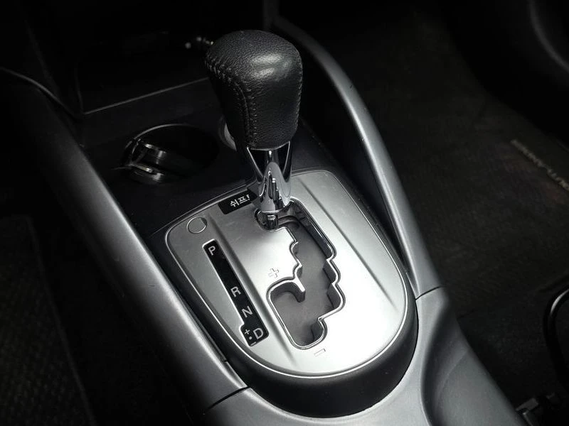 Mitsubishi Outlander 2.4L, снимка 9 - Автомобили и джипове - 55448784