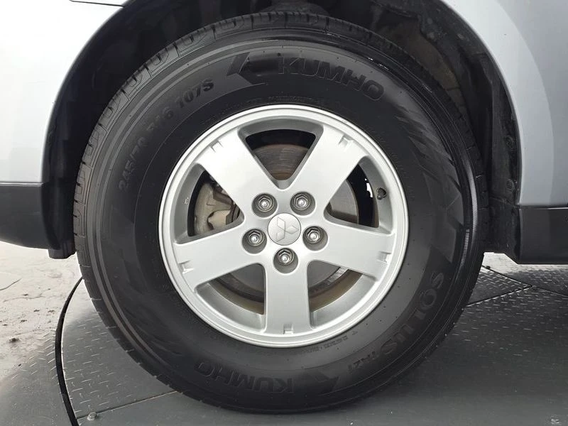 Mitsubishi Outlander 2.4L, снимка 5 - Автомобили и джипове - 55448784
