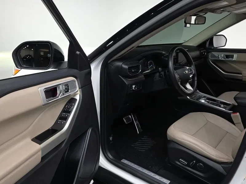 Ford Explorer 3.0 - САМО 30% АВАНС, снимка 10 - Автомобили и джипове - 56292855