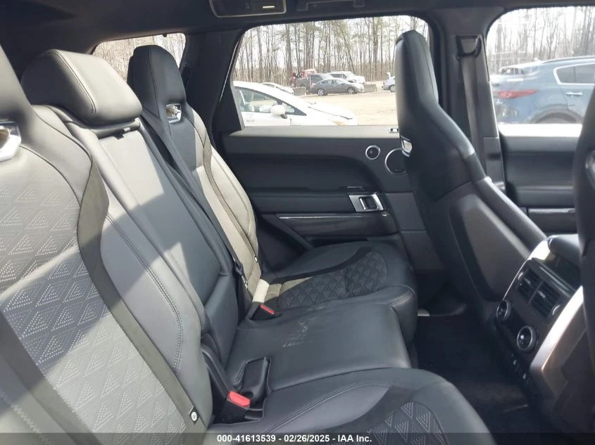 Land Rover Range Rover Sport * SPORT SVR* КУПИ СЕГА* БЕЗ ТЪРГ*  - изображение 6