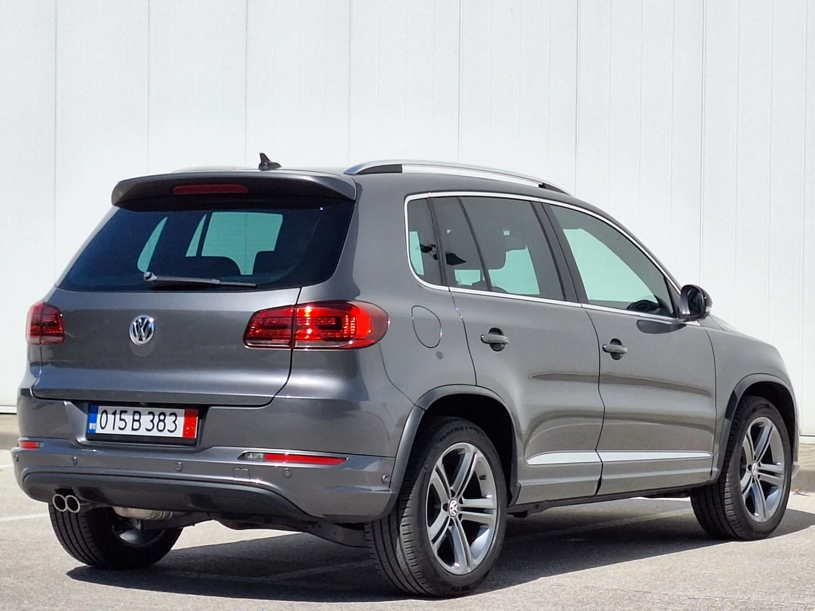 VW Tiguan SPORT 2.0TDI 184kc4x4 ПЪЛНА СЕРВИЗНА ИСТОРИЯ  - изображение 5