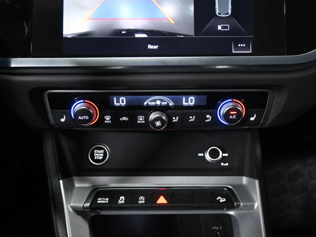 Audi Q3 *  *    *   *  | Mobile.bg   13