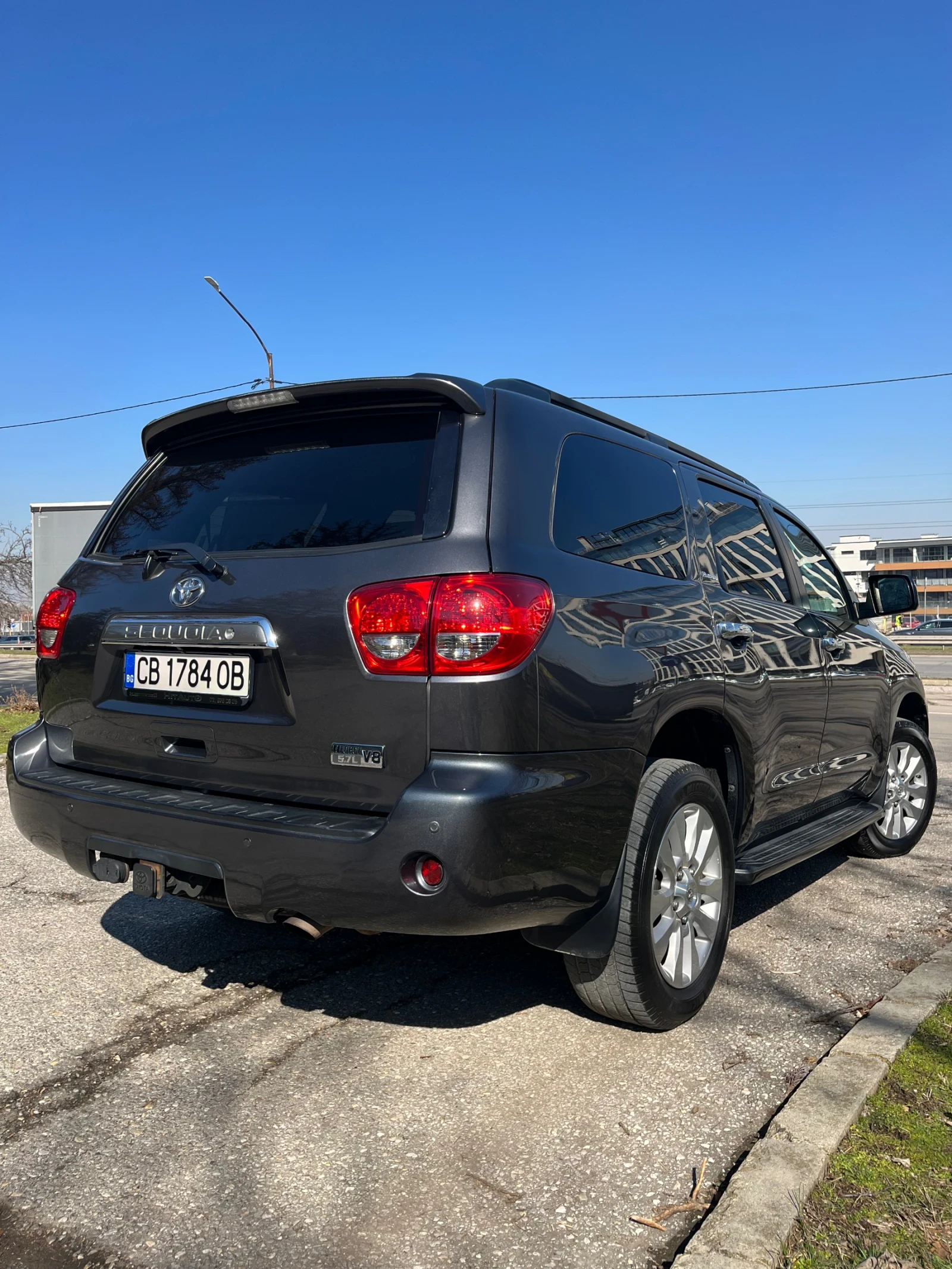 Toyota Sequoia Platinum - изображение 5