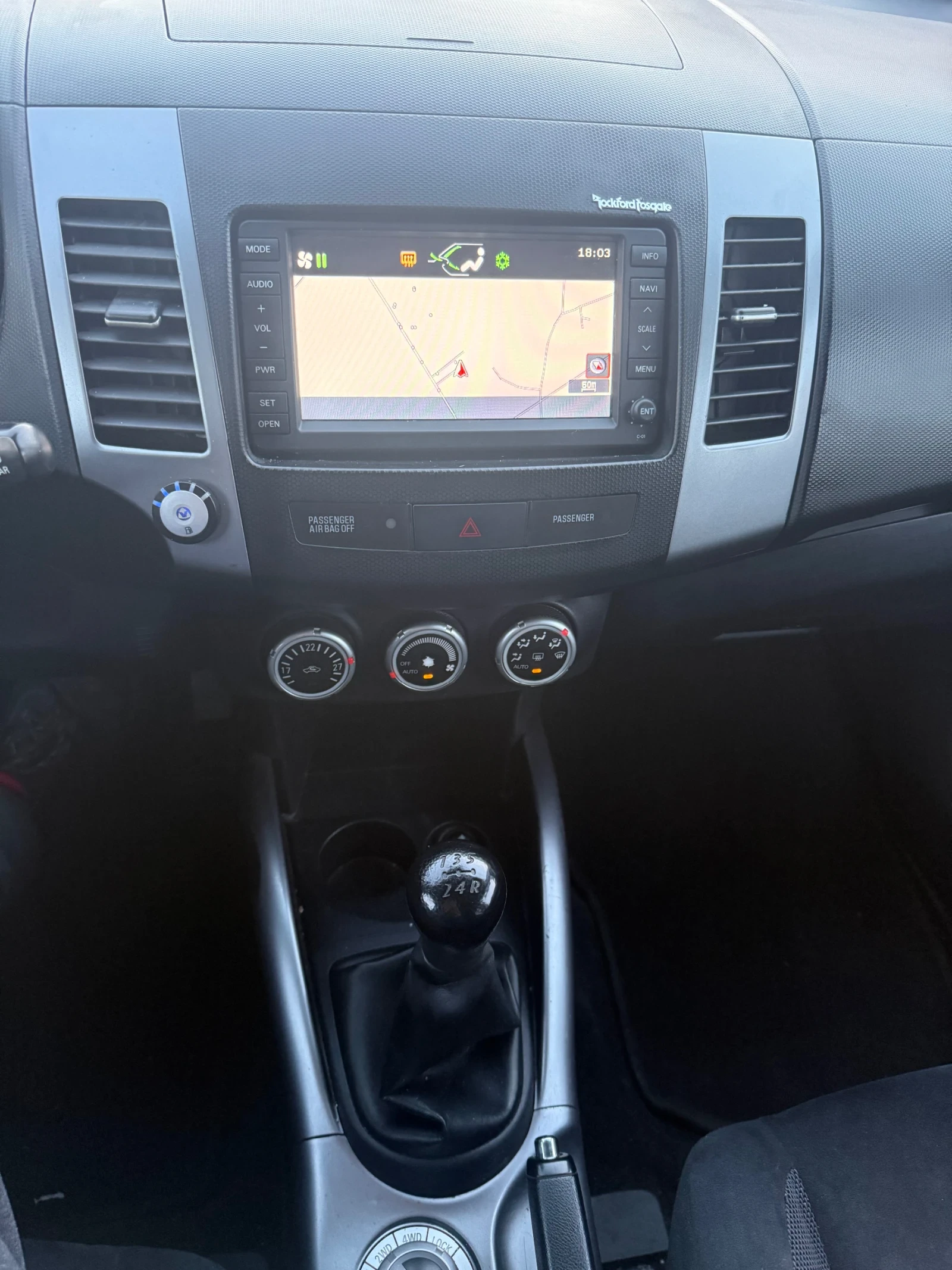 Mitsubishi Outlander 2, 4 ������ ��� ���������  | Mobile.bg � ����������� 11