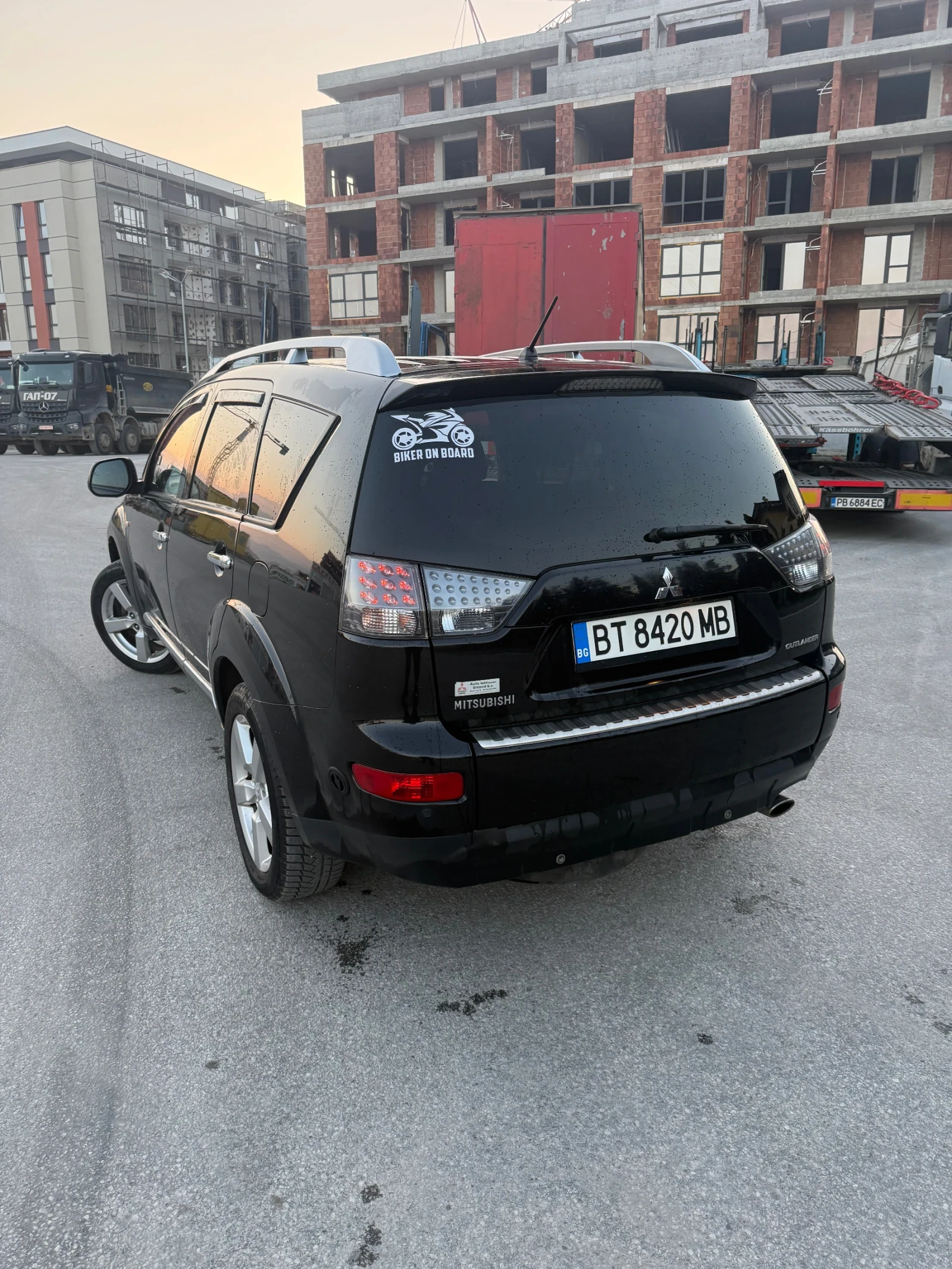 Mitsubishi Outlander 2, 4 ������ ��� ���������  | Mobile.bg � ����������� 4