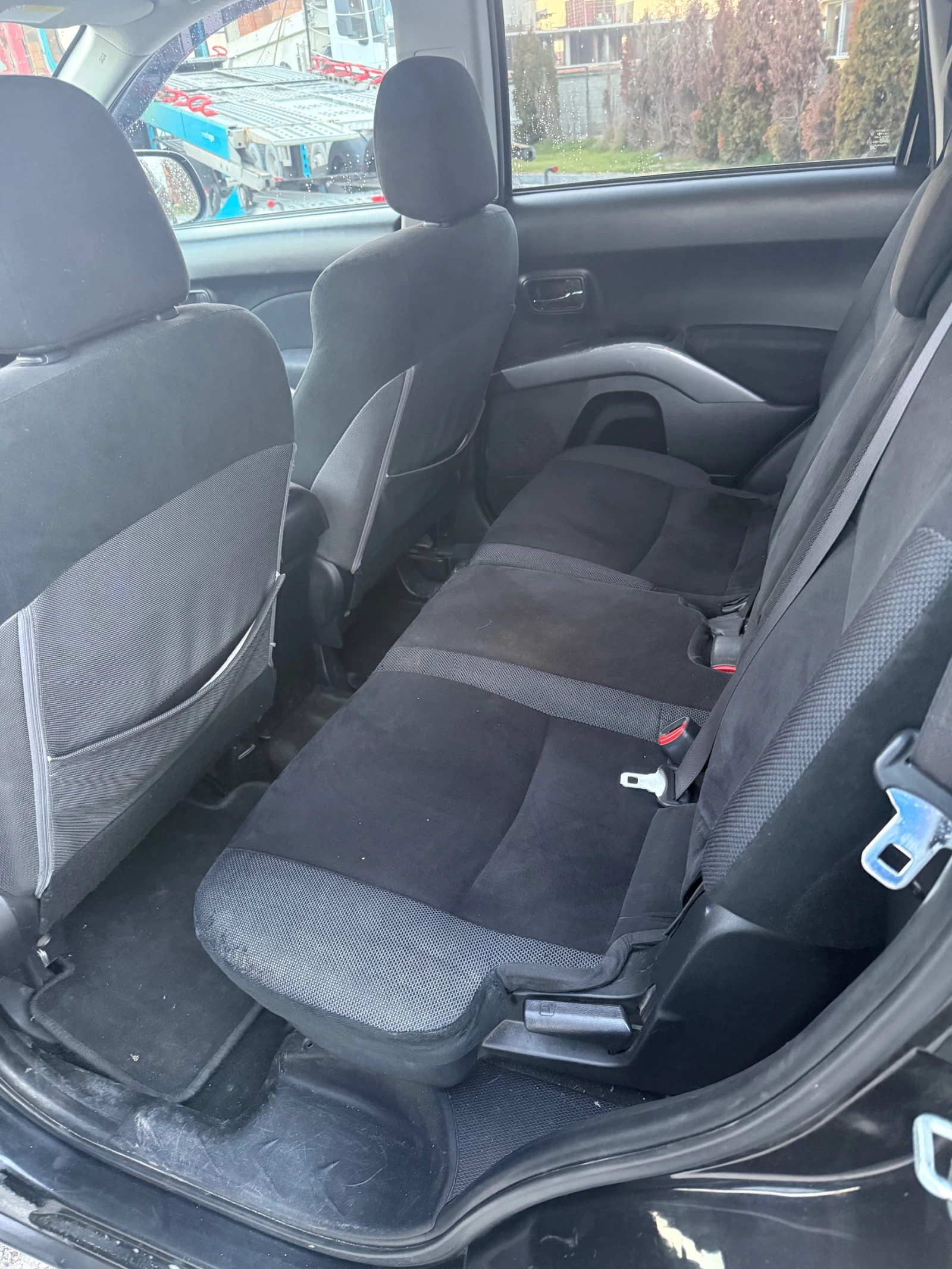 Mitsubishi Outlander 2, 4 ������ ��� ���������  | Mobile.bg � ����������� 7