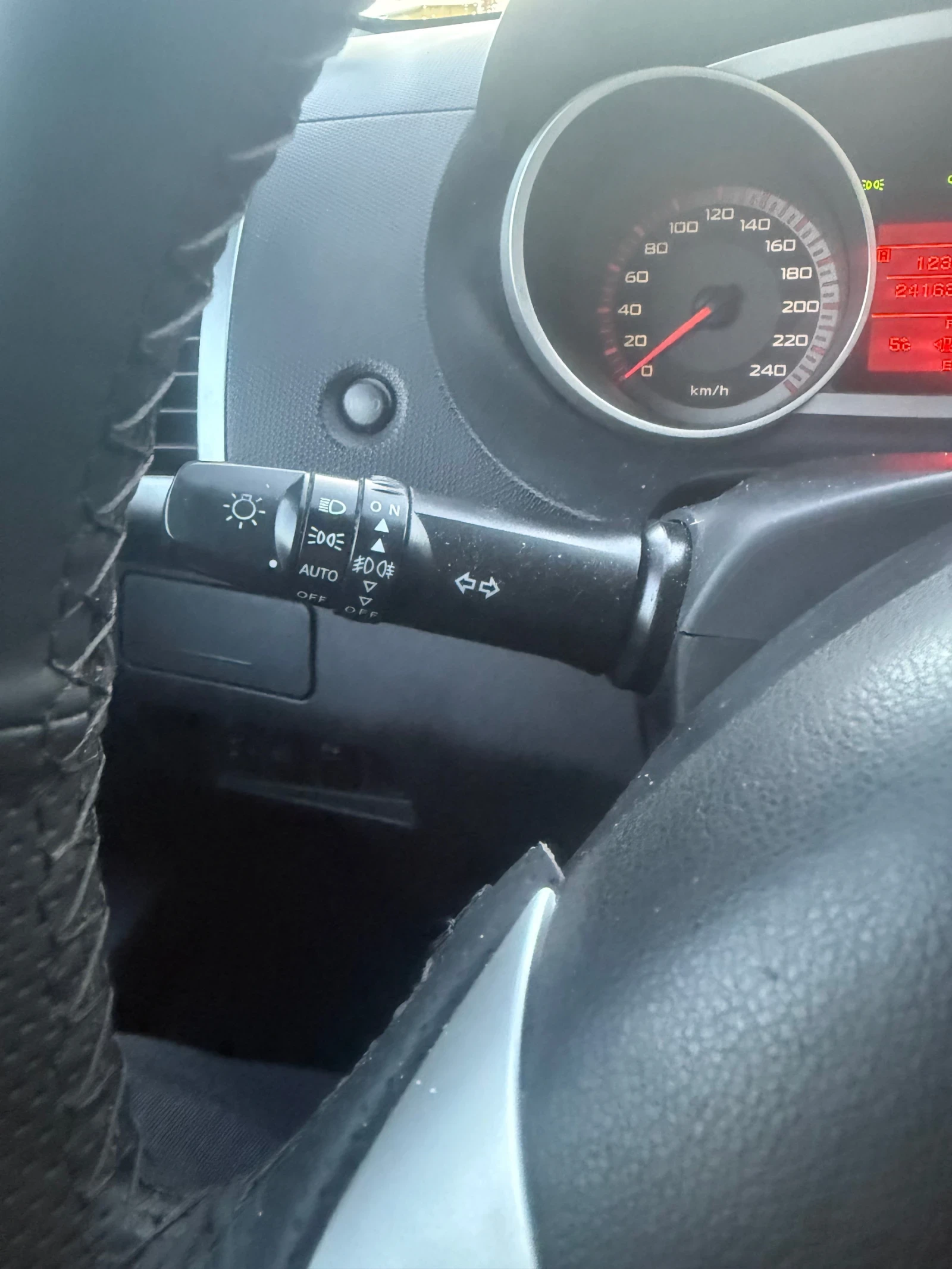 Mitsubishi Outlander 2, 4 ������ ��� ���������  | Mobile.bg � ����������� 9