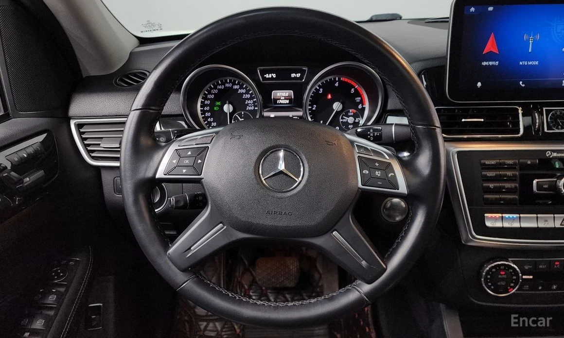 Mercedes-Benz ML 350, снимка 13 - Автомобили и джипове - 53823978