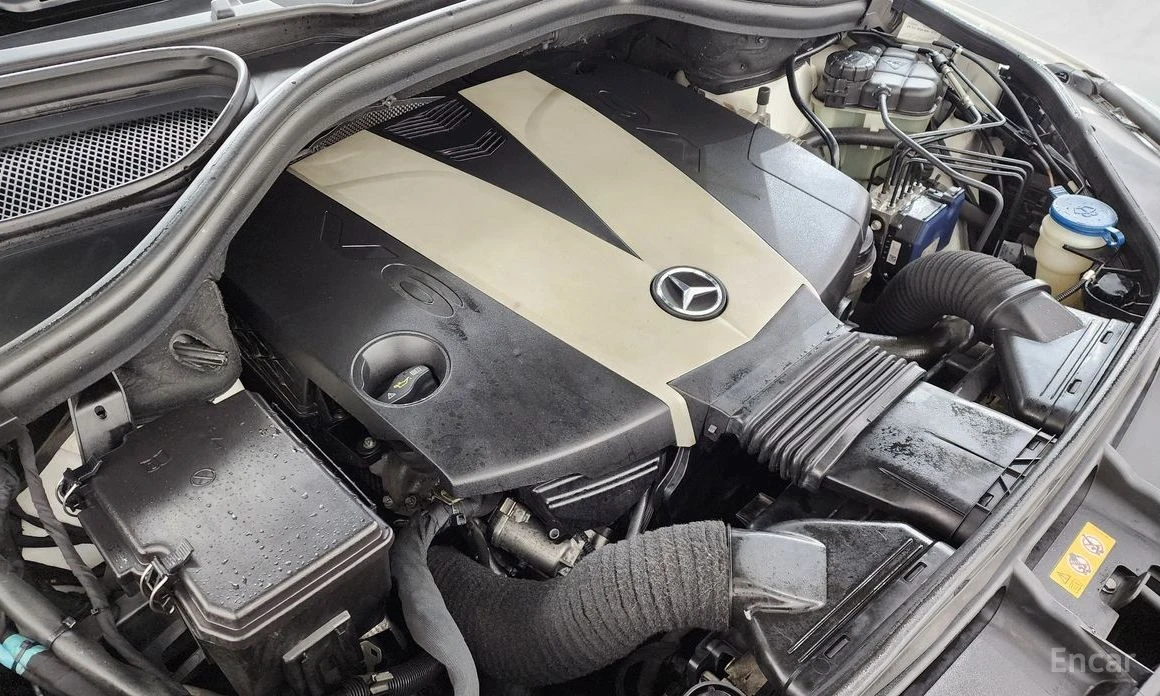 Mercedes-Benz ML 350, снимка 6 - Автомобили и джипове - 53823978