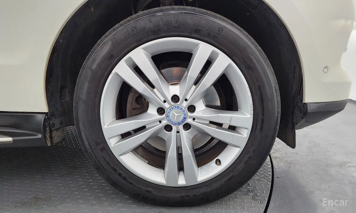 Mercedes-Benz ML 350, снимка 5 - Автомобили и джипове - 53823978