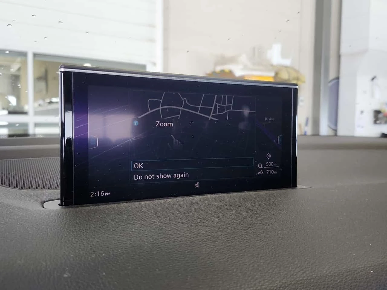 Audi Q7 * 3.0T TECHNIK * ПАНО * ПОДГРЕВИ * 2 КЛЮЧА* CARFAX, снимка 11 - Автомобили и джипове - 54038379