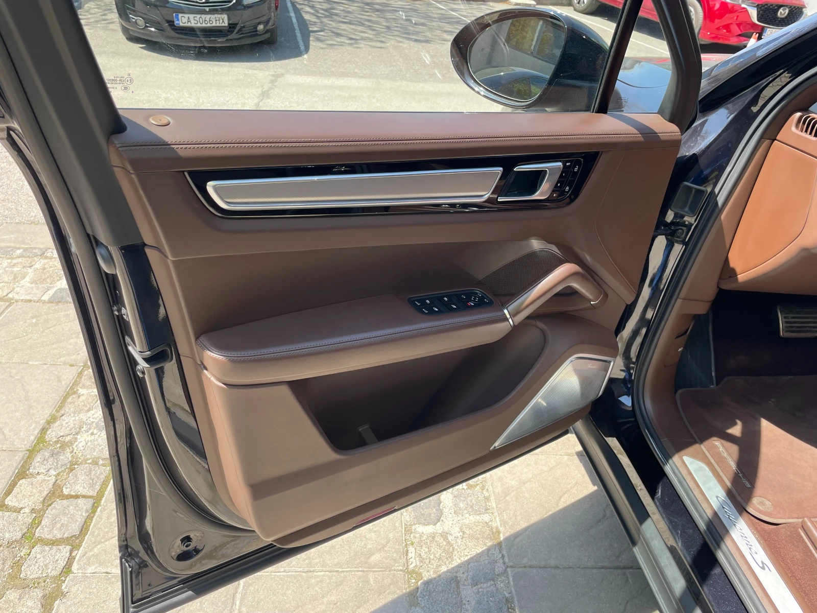 Porsche Cayenne S, снимка 17 - Автомобили и джипове - 54413463