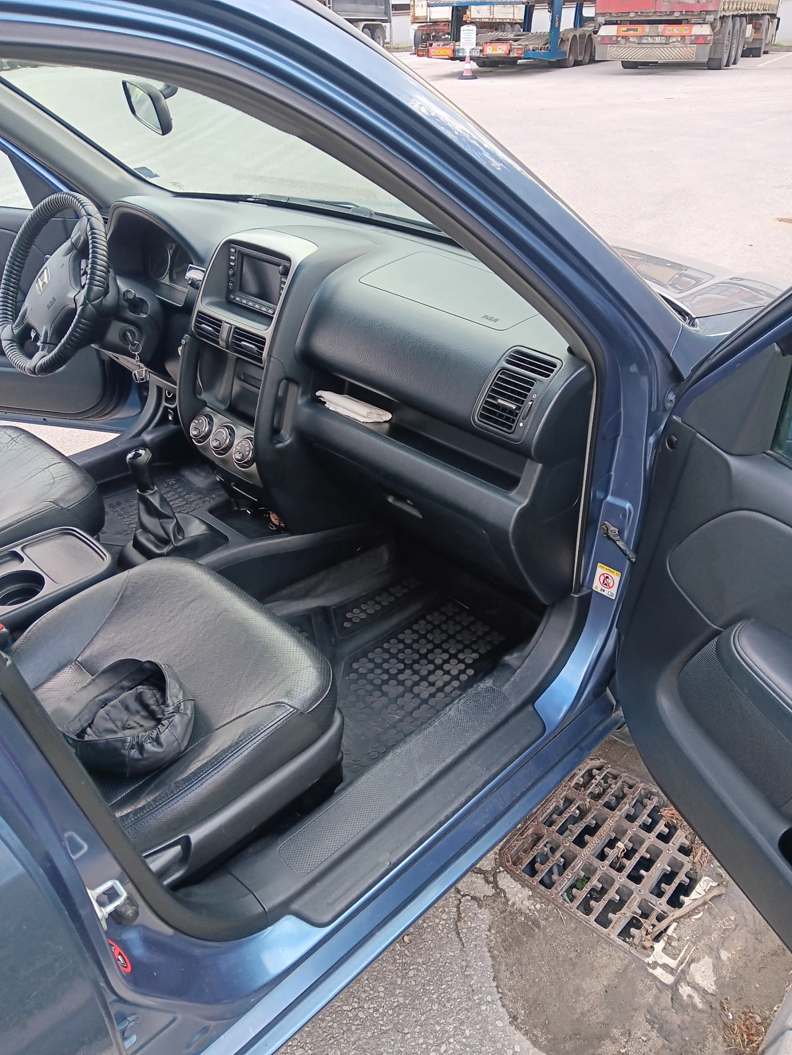 Honda Cr-v, снимка 11 - Автомобили и джипове - 54634658
