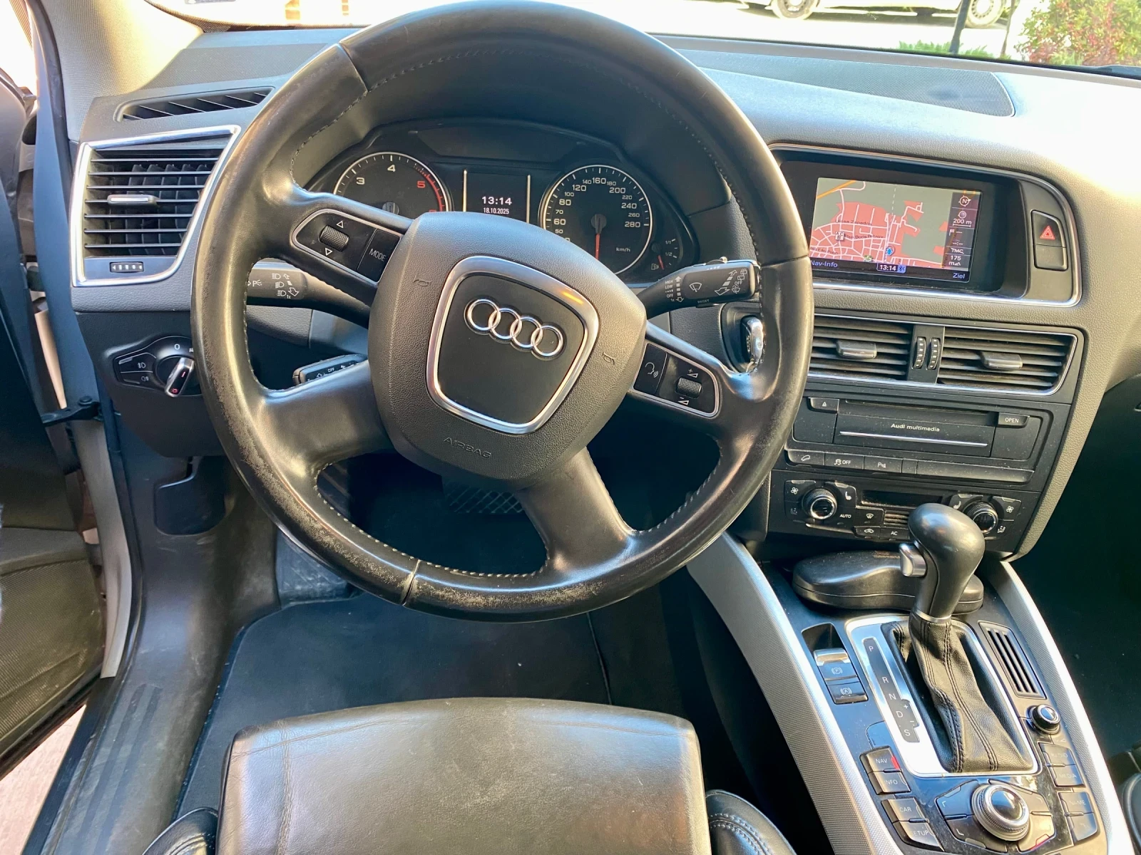 Audi Q5 3.0D Automatic , снимка 8 - Автомобили и джипове - 54672961