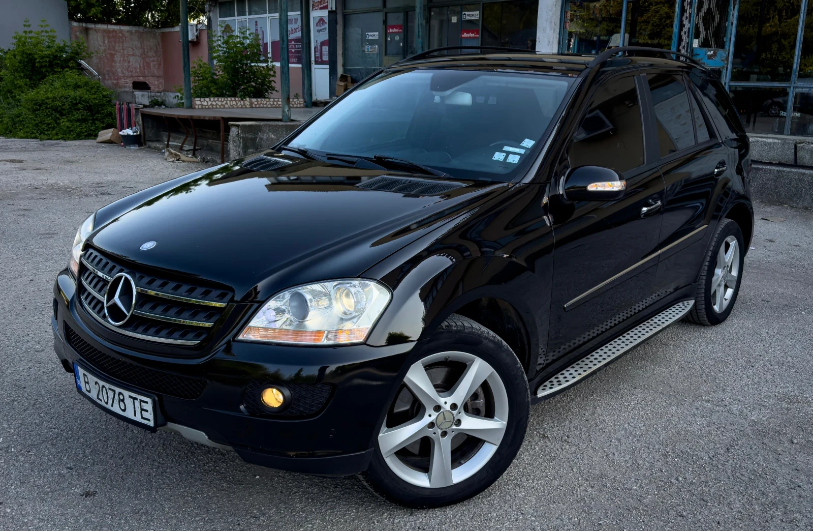 Mercedes-Benz ML 500 = ГАЗ= НА ПРУЖИНИ= НАВИ= , снимка 3 - Автомобили и джипове - 54810424