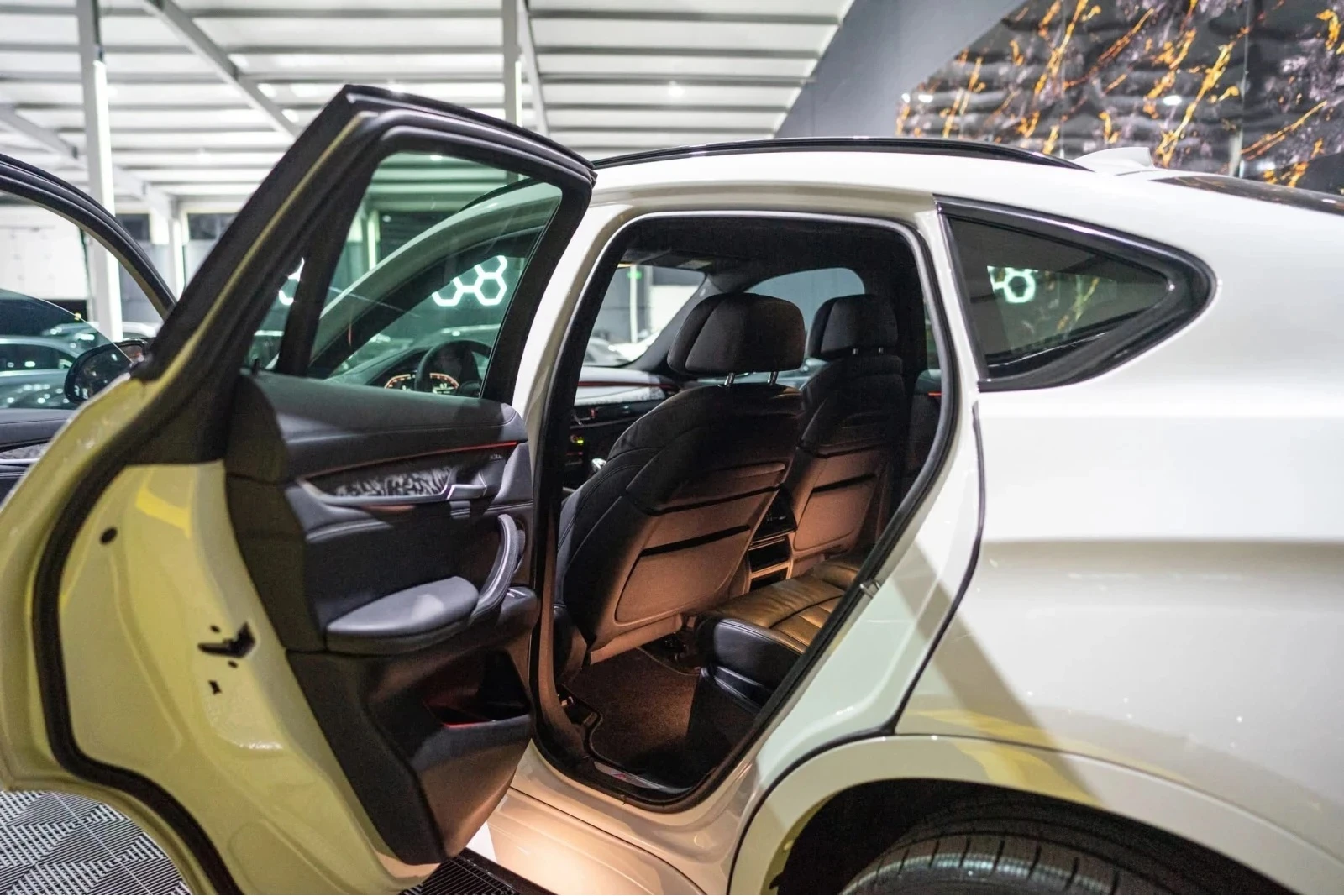 BMW X6 xDrive30d*  | Mobile.bg � ����������� 15