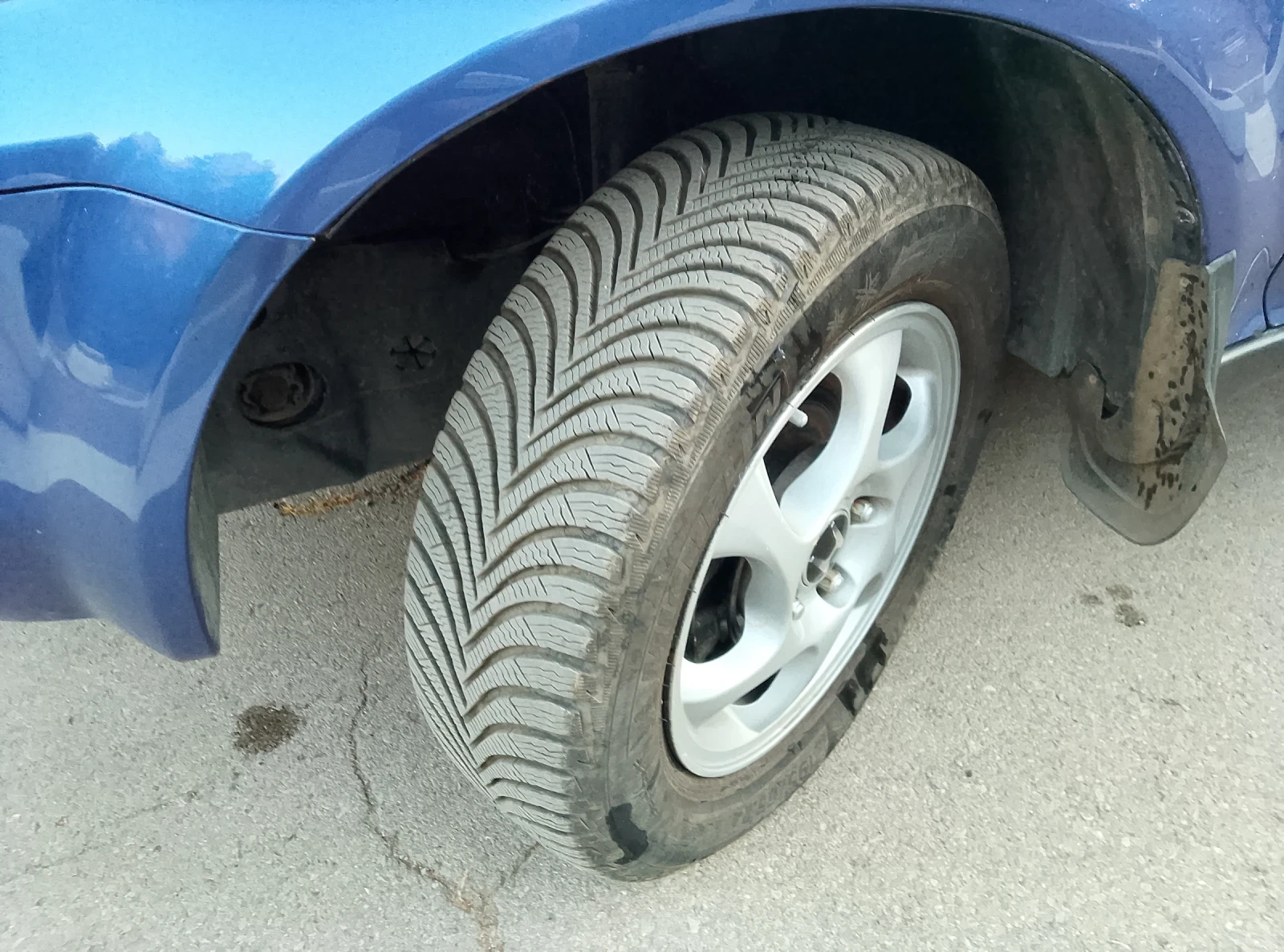 Honda Hr-v Джип, снимка 2 - Автомобили и джипове - 55993662