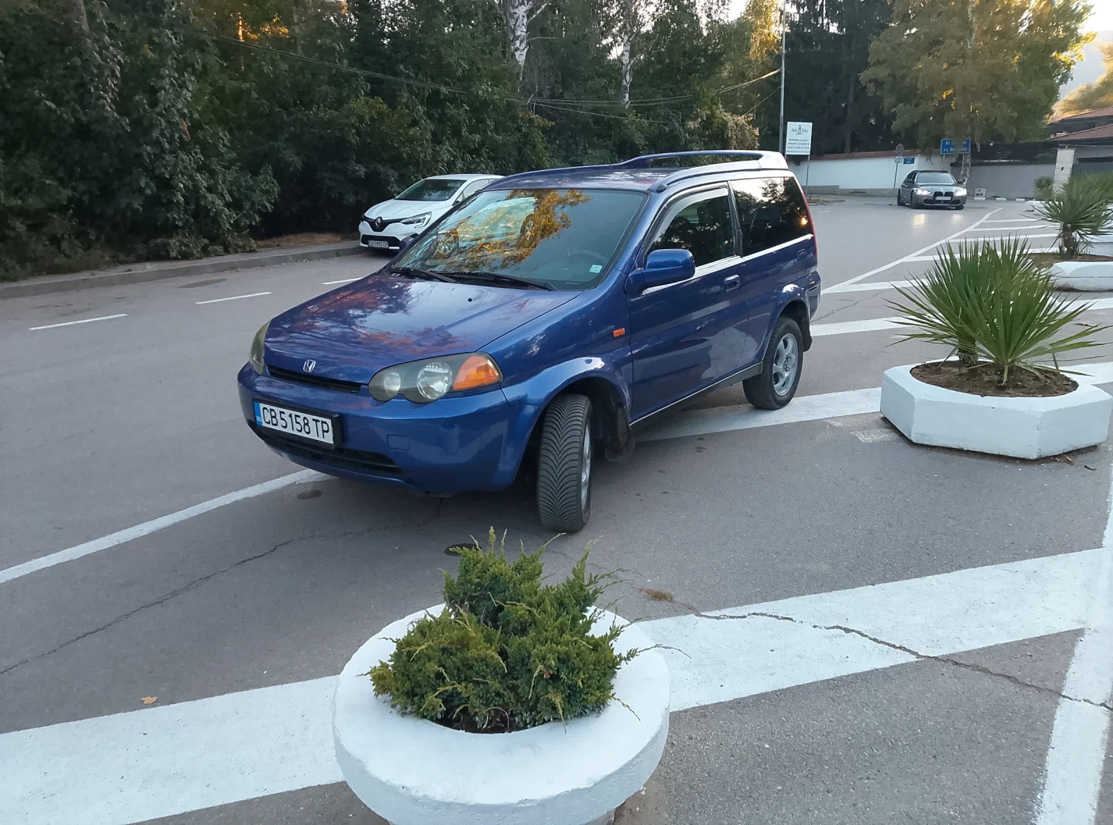 Honda Hr-v Джип, снимка 14 - Автомобили и джипове - 55993662