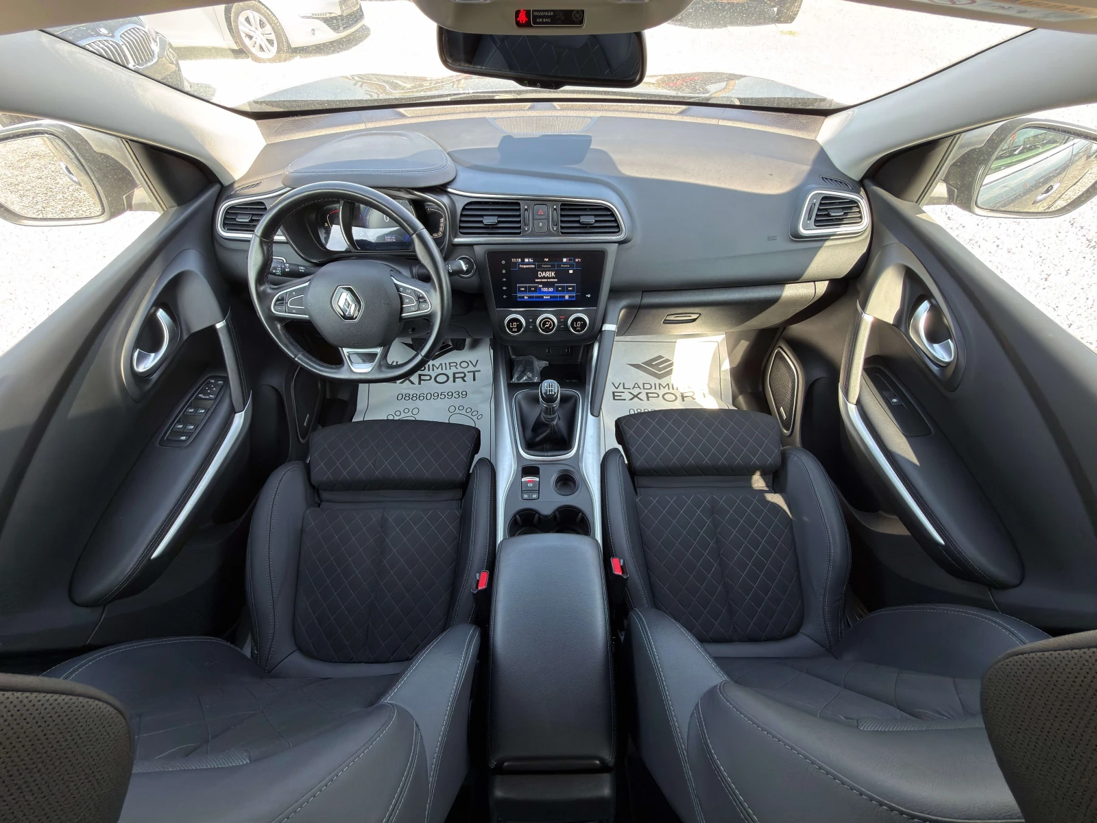Renault Kadjar 1.5dCi FACE / 82 000 КМ / 1-СОБСТВЕНИК / БЕЗ РЪЖДА, снимка 9 - Автомобили и джипове - 56221441