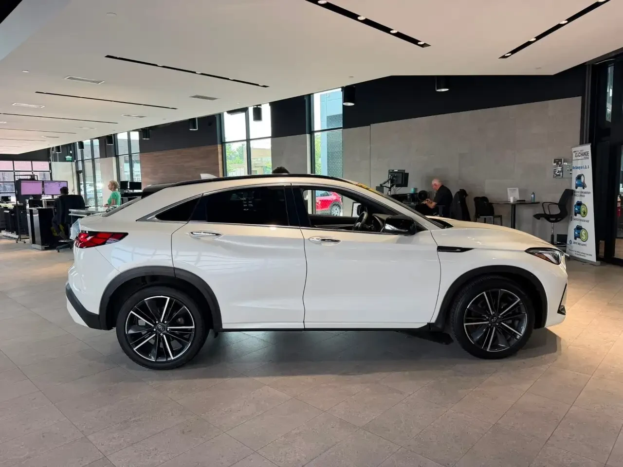 Infiniti QX50 ESSENTIAL All Wheel Drive | Mobile.bg � ����������� 4