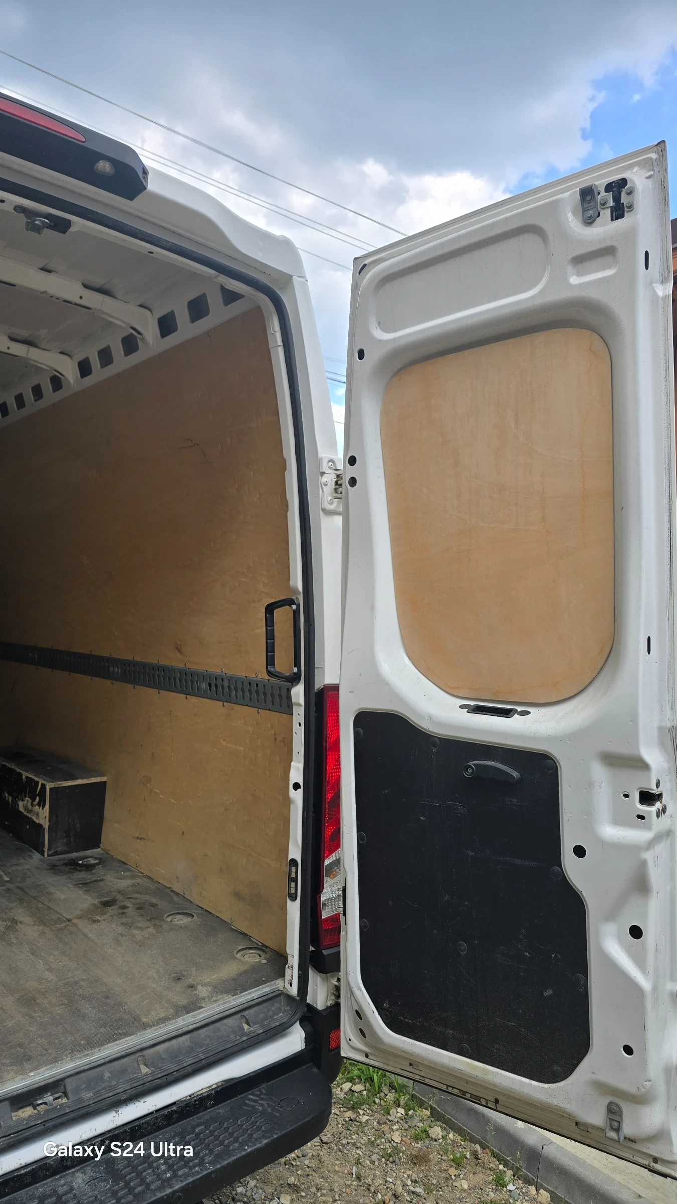 Iveco 35c17  - изображение 7