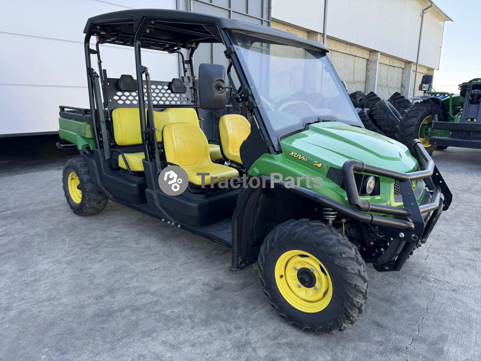 Трактор John Deere XUV S4 PRO, снимка 1