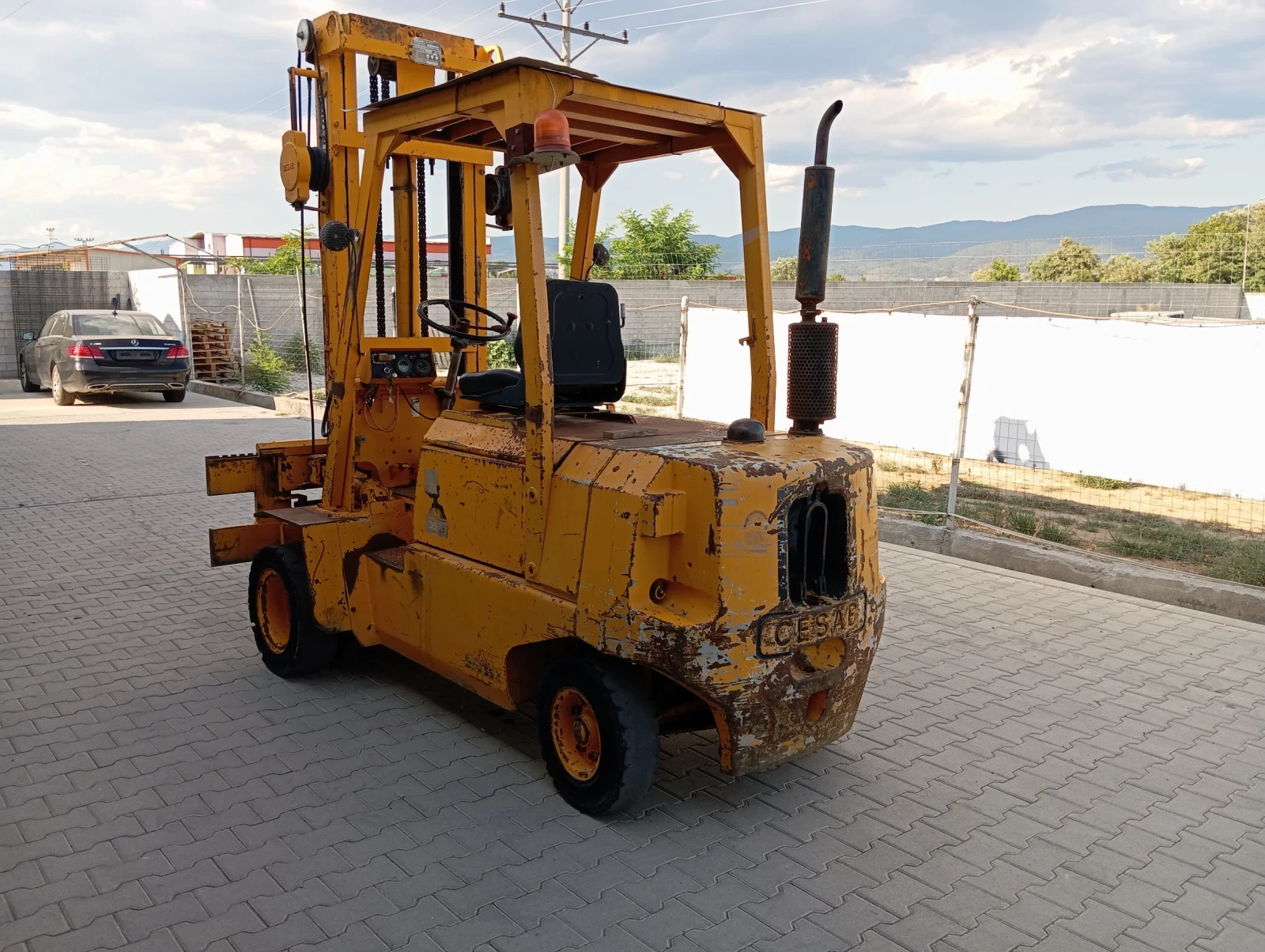 ������� Cesab | Mobile.bg � ����������� 4