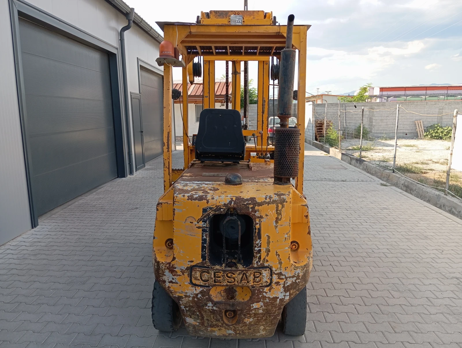 ������� Cesab | Mobile.bg � ����������� 5