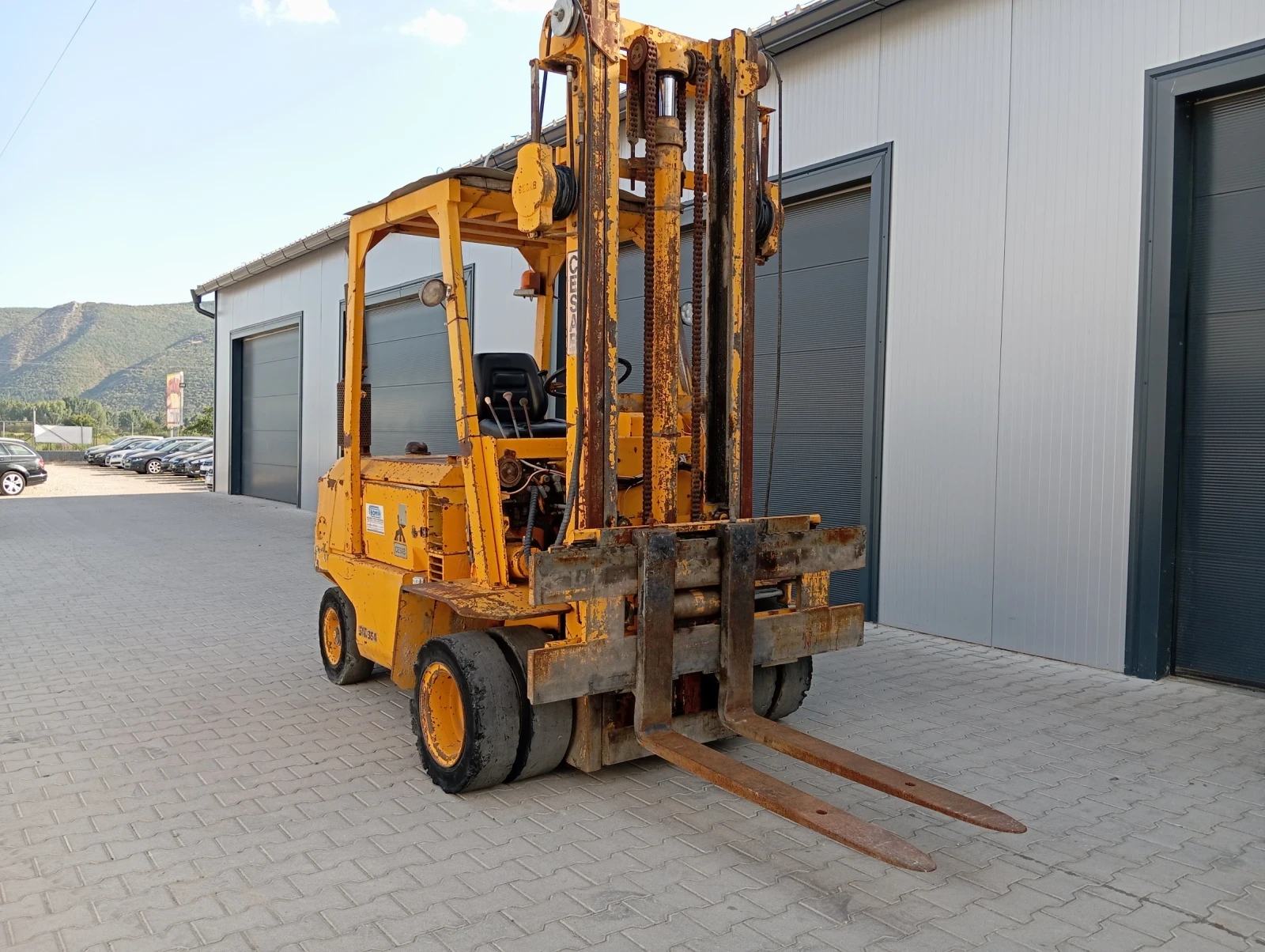 ������� Cesab | Mobile.bg � ����������� 1