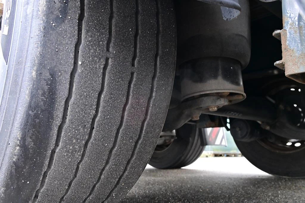 ����������� 3/E | Mobile.bg � ����������� 12