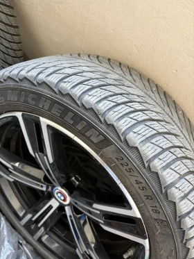 Гуми Зимни 225/45R18, снимка 1