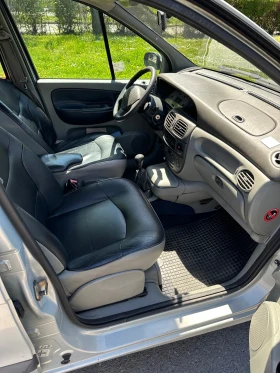 Renault Megane Scrnik, снимка 8