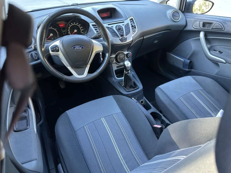 Ford Fiesta 1.4 16v* ГАЗ* , снимка 8 - Автомобили и джипове - 47439836