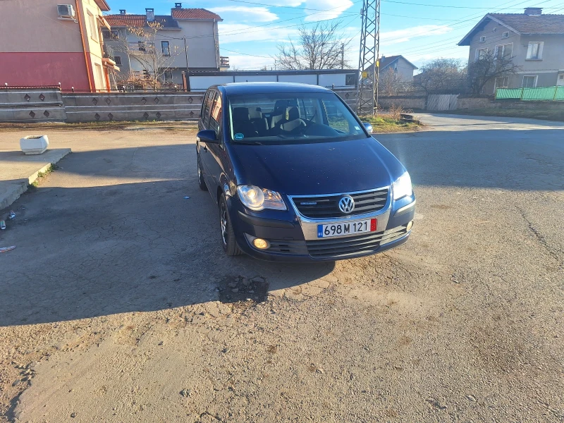 VW Touran, снимка 1 - Автомобили и джипове - 48597750